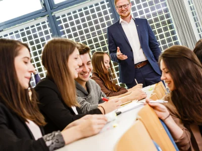 FHWN 0519 4239 Pletterbauer